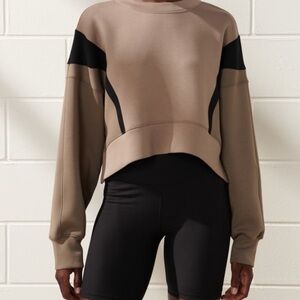 YPB Abercrombie & fitch neoknit colorblock sweatshirt‎